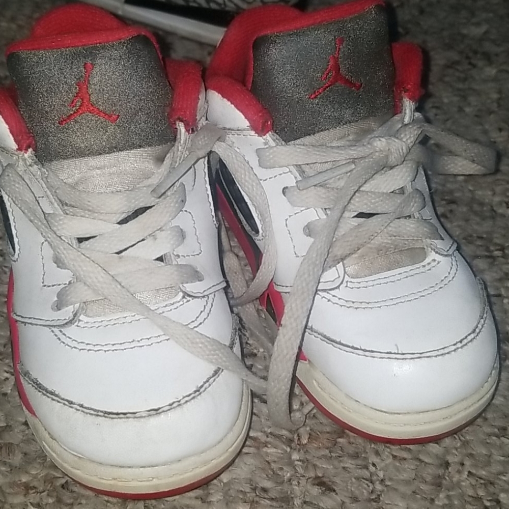 Size 8c jordans